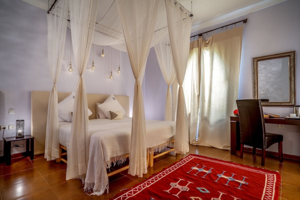 Taj Atlas Wellness Boutique Hotel And Spa 24/77