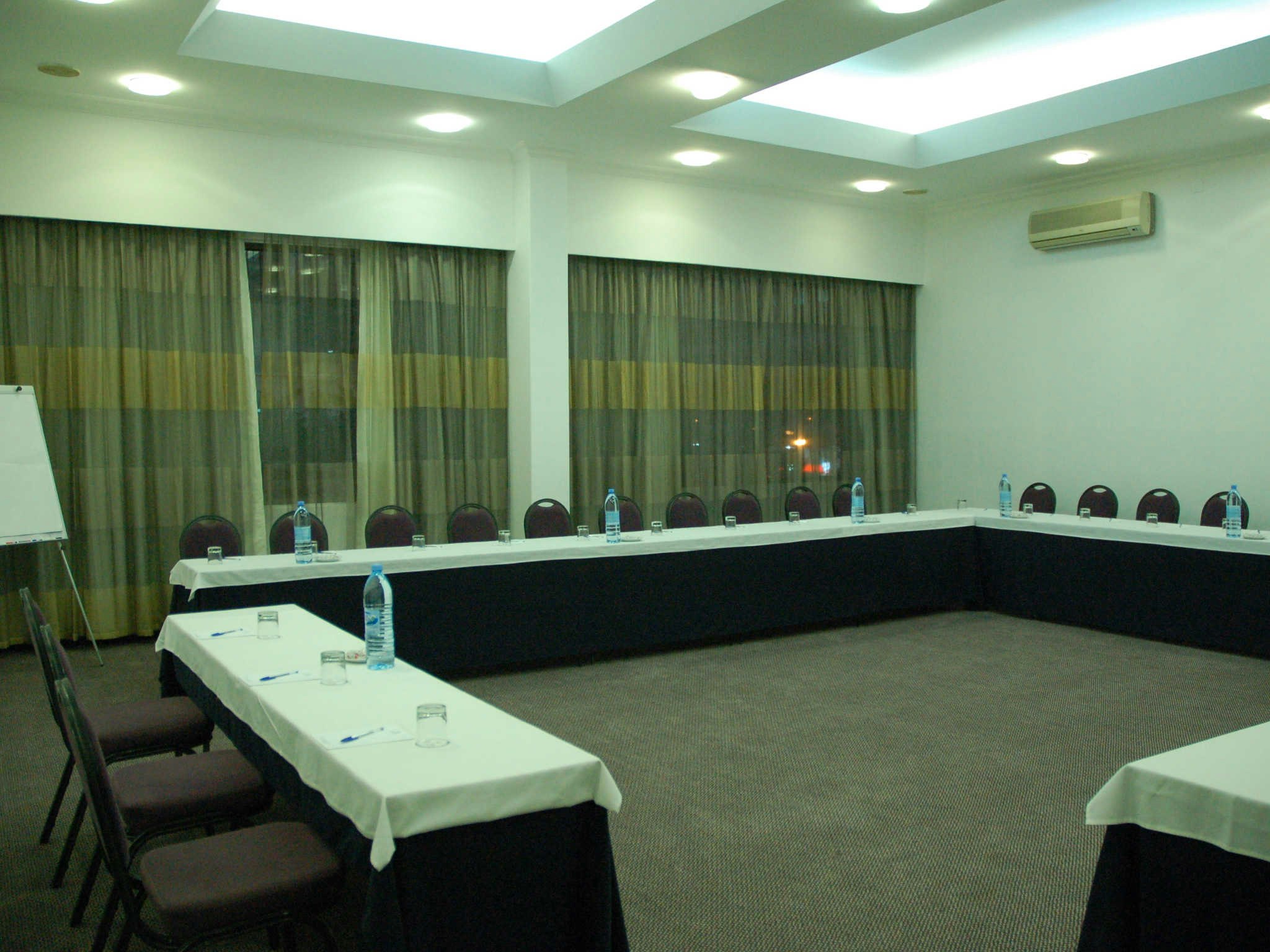 Tivoli Maputo 24/63