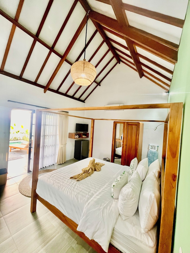 DELUXE, VILLA