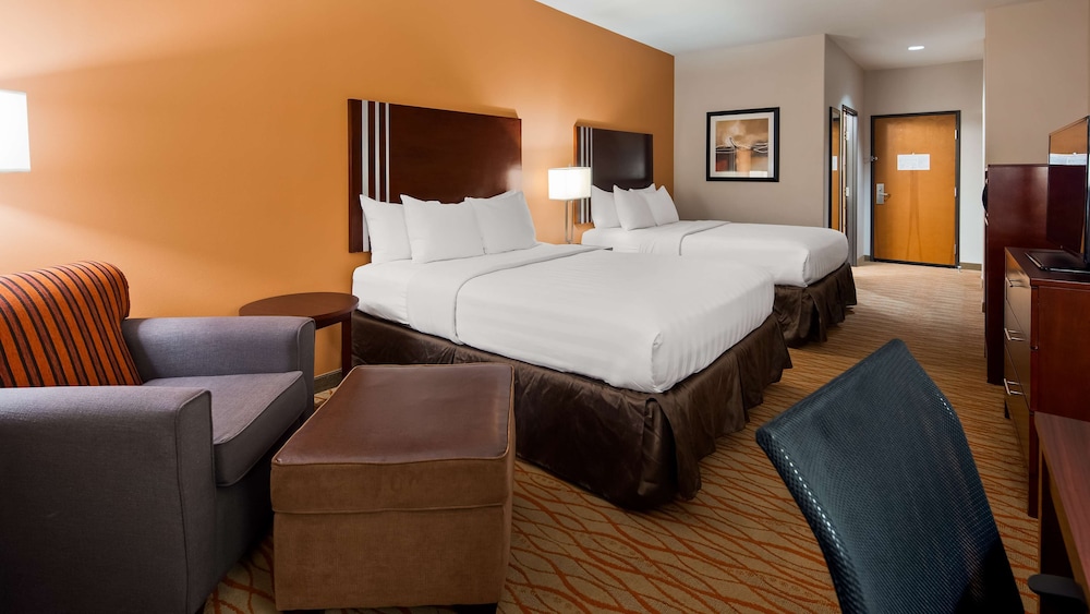 City Express by Marriott Spring 25/48
