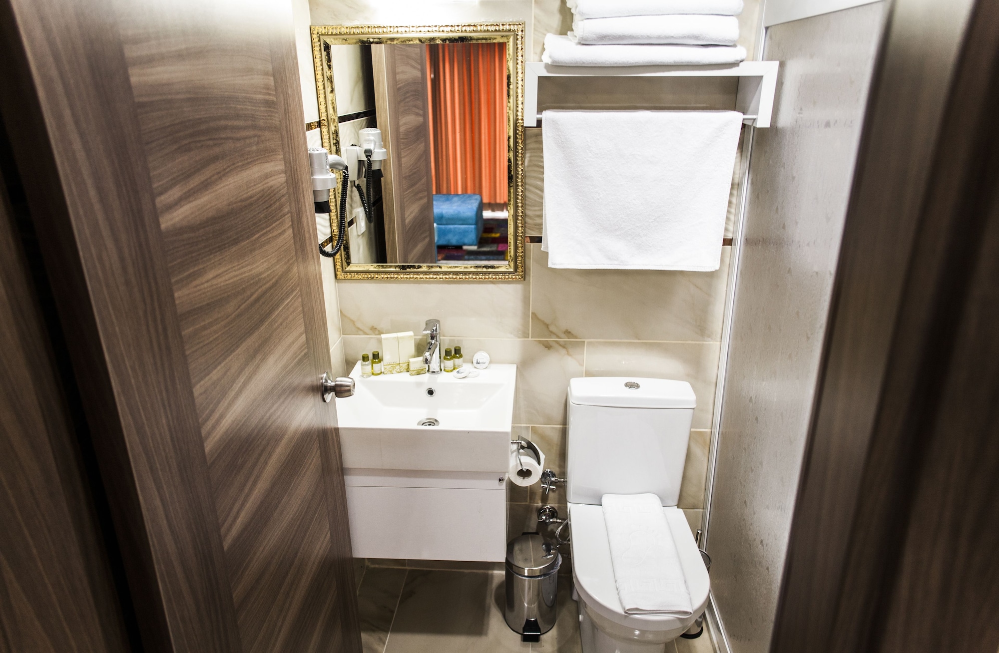 غرفة قياسية بسريرين منفصلين، White Palace Hotel 6/6