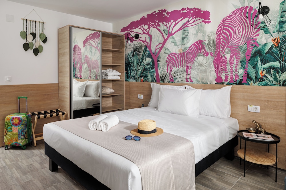 ibis Styles Venus 13/50