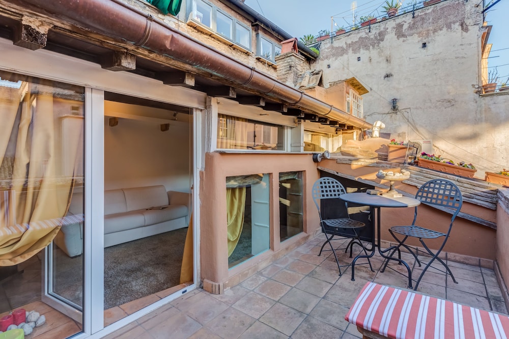 Luxury Trastevere 1/65