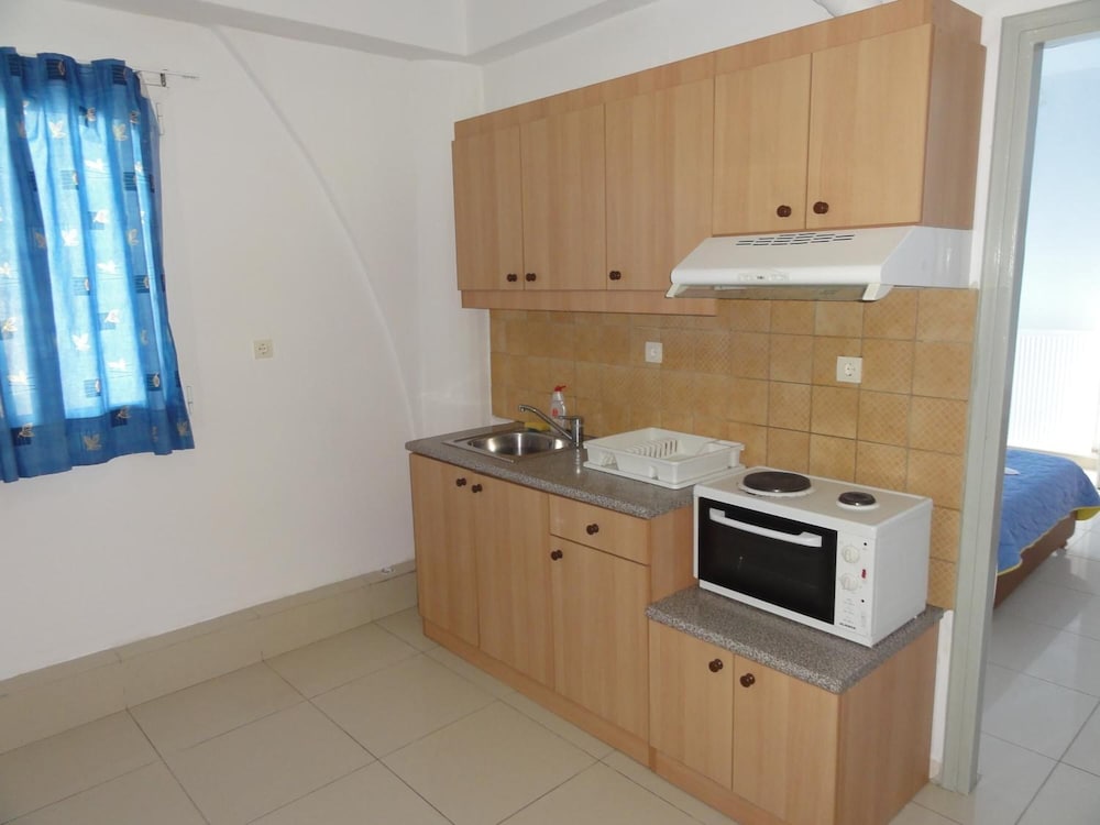 Eleni Palace 21/22