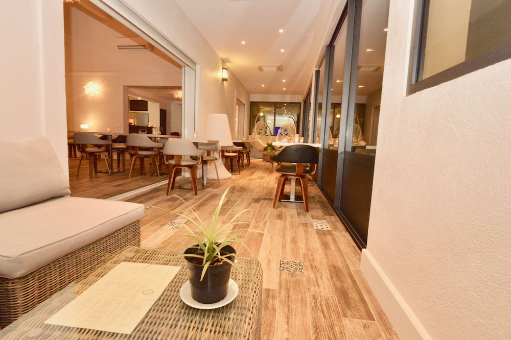 Hotel Le Mas Du Golf 56/77