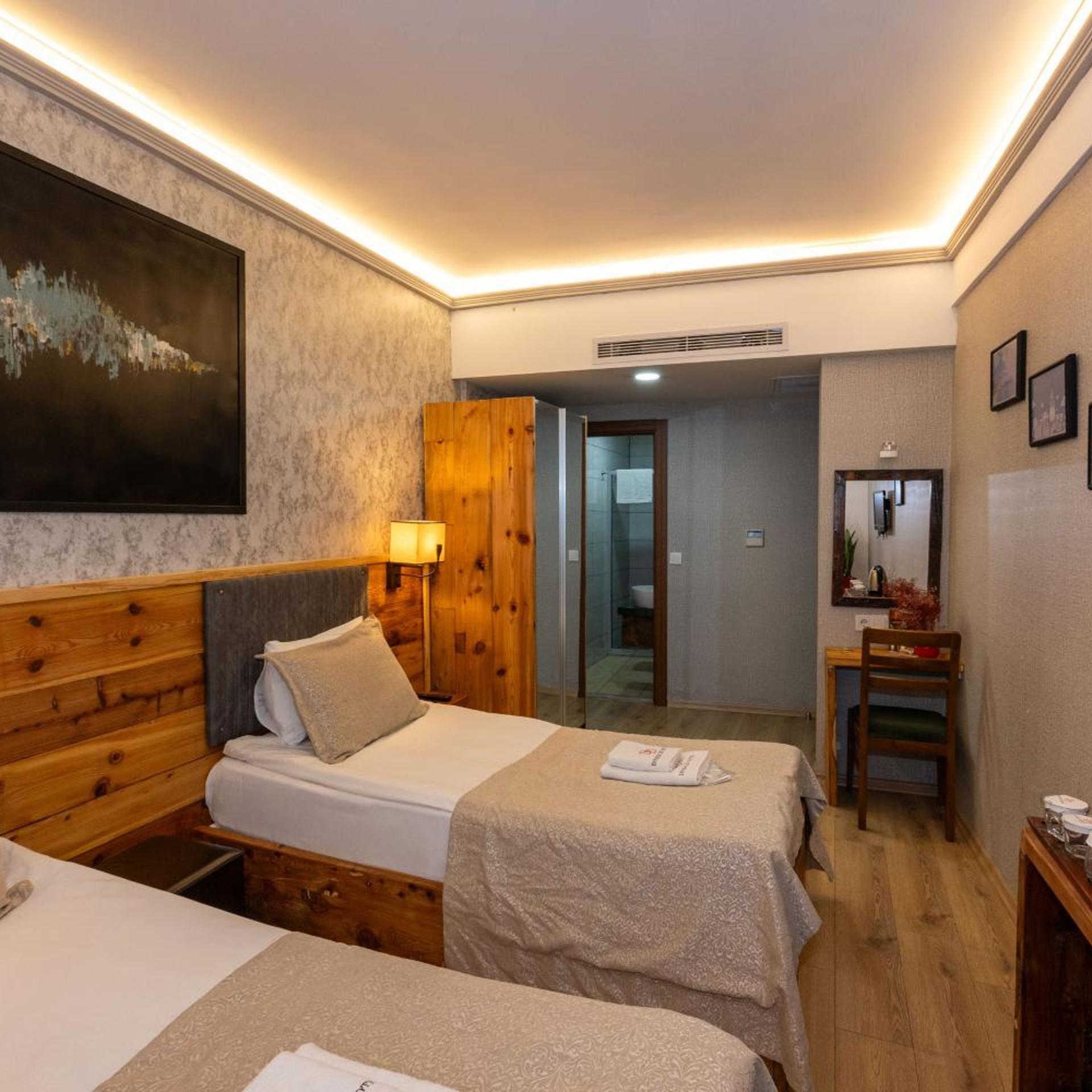 Double Dd Hotel 12/54