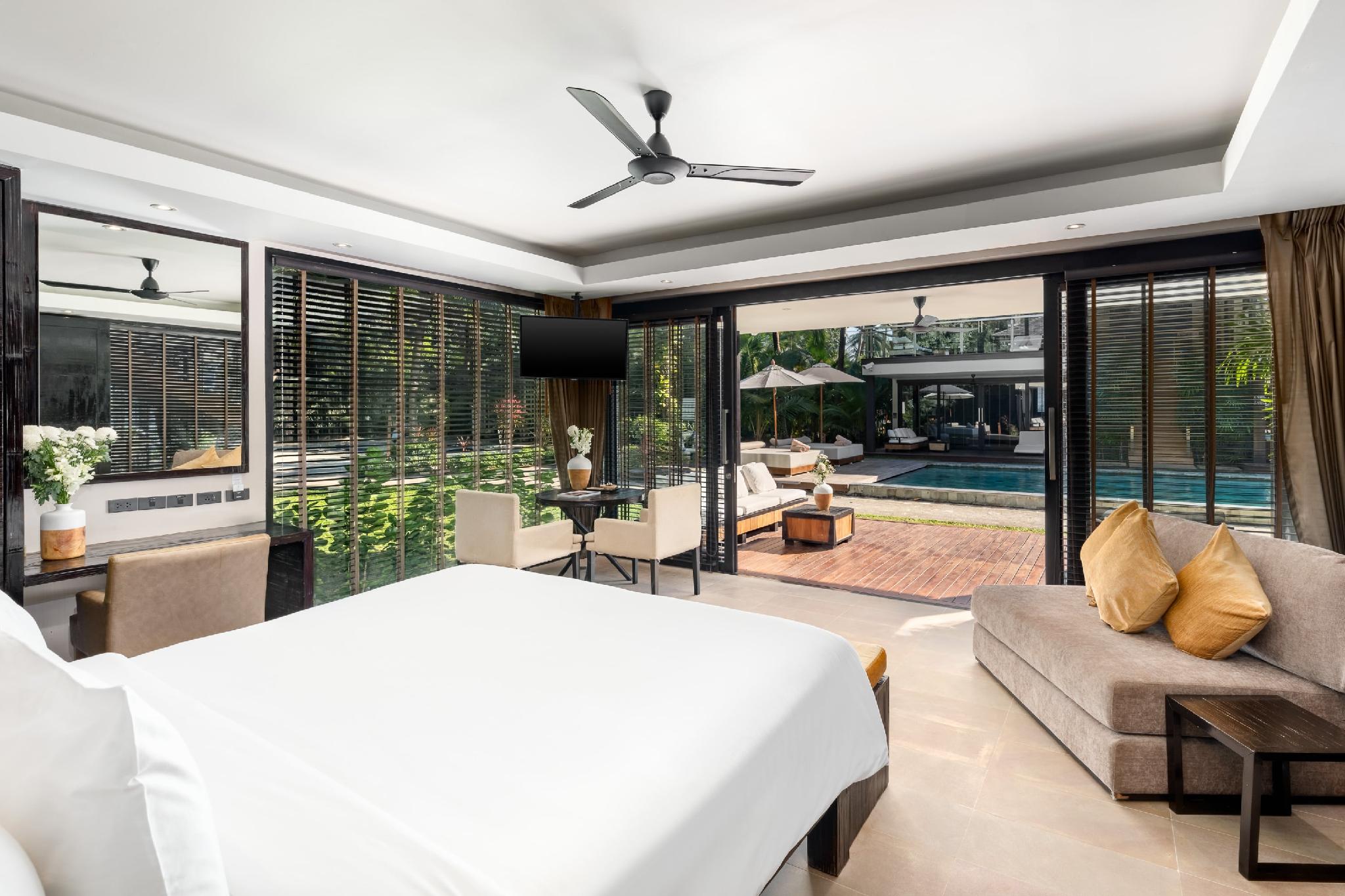 2 Bedrooms, Family Suite, Twin Beds, Pool Access
