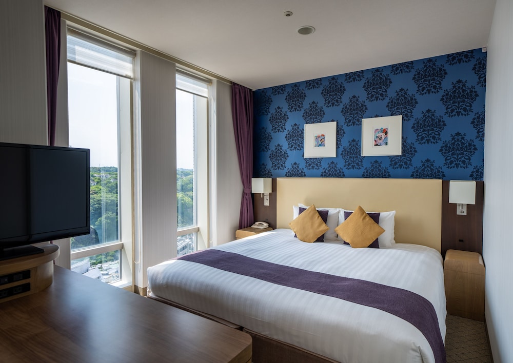MERCURE YOKOSUKA 30/70