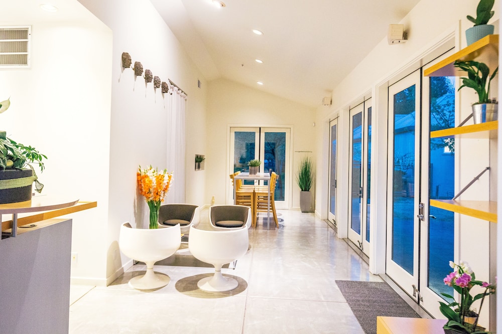 Duchamp Hotel Private Suites 37/51