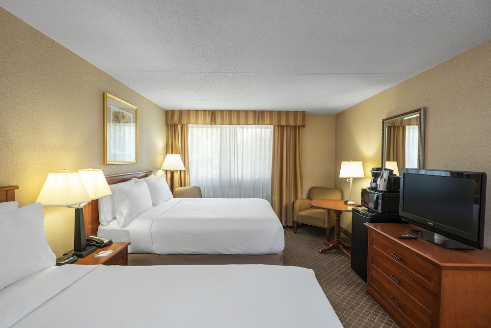 Holiday Inn Laval Montreal 13/80