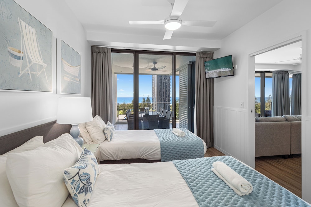 2 Bedrooms, Executive, Apartment, Queen and Twin Beds, Ocean View