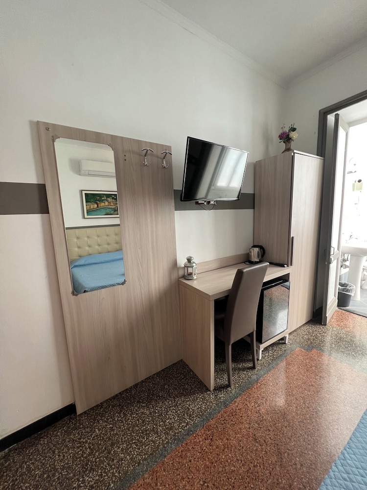 Albergo Astro 33/45