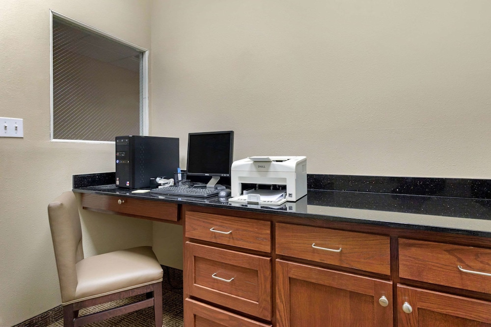 Comfort Inn and Suites Port Arthur Port Neches 29/33