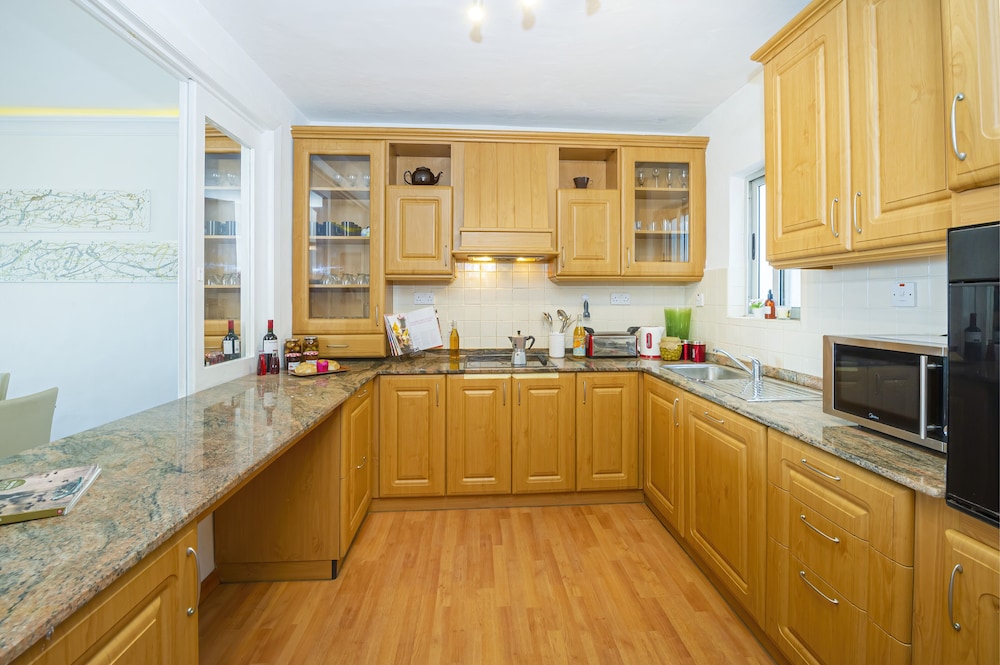 Spinola Bay Apartment 1/40