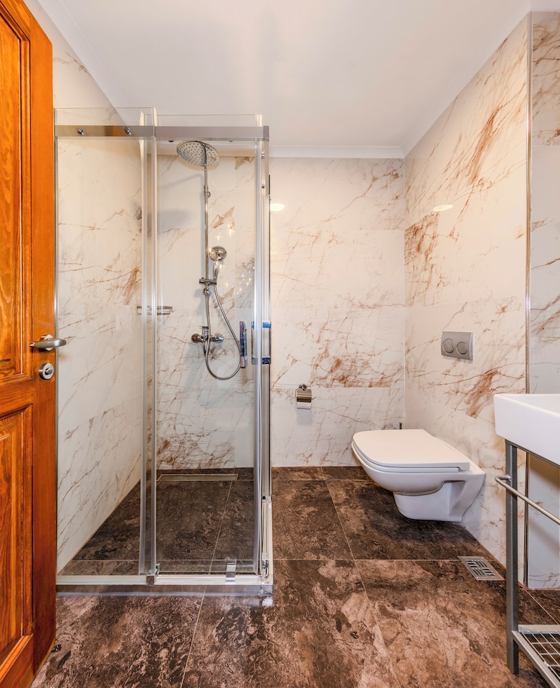 Elmirapera Hotel Spa 48/50