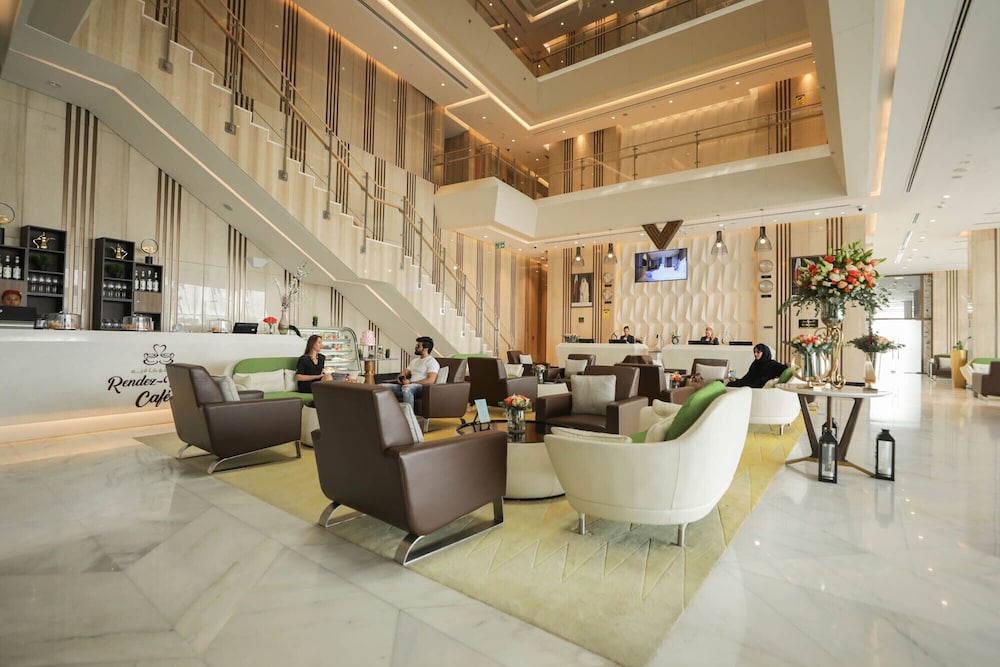 Vip Hotel 7/72