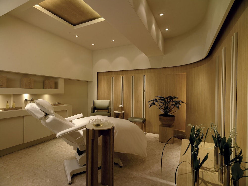 GRAND HYATT SEOUL 33/67