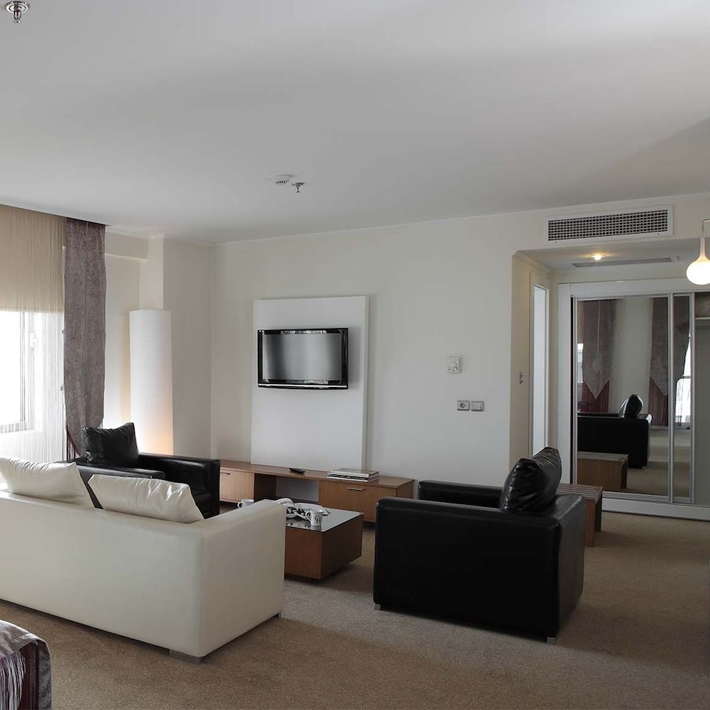 City Hotel Ankara 41/67