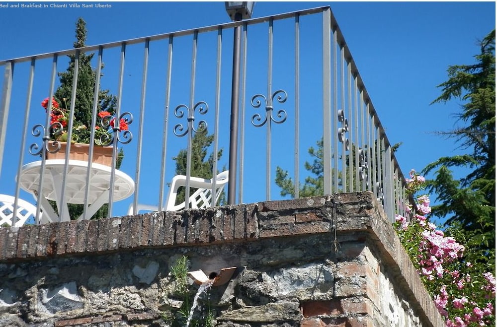 Villa Sant' Uberto Country Inn 3/65