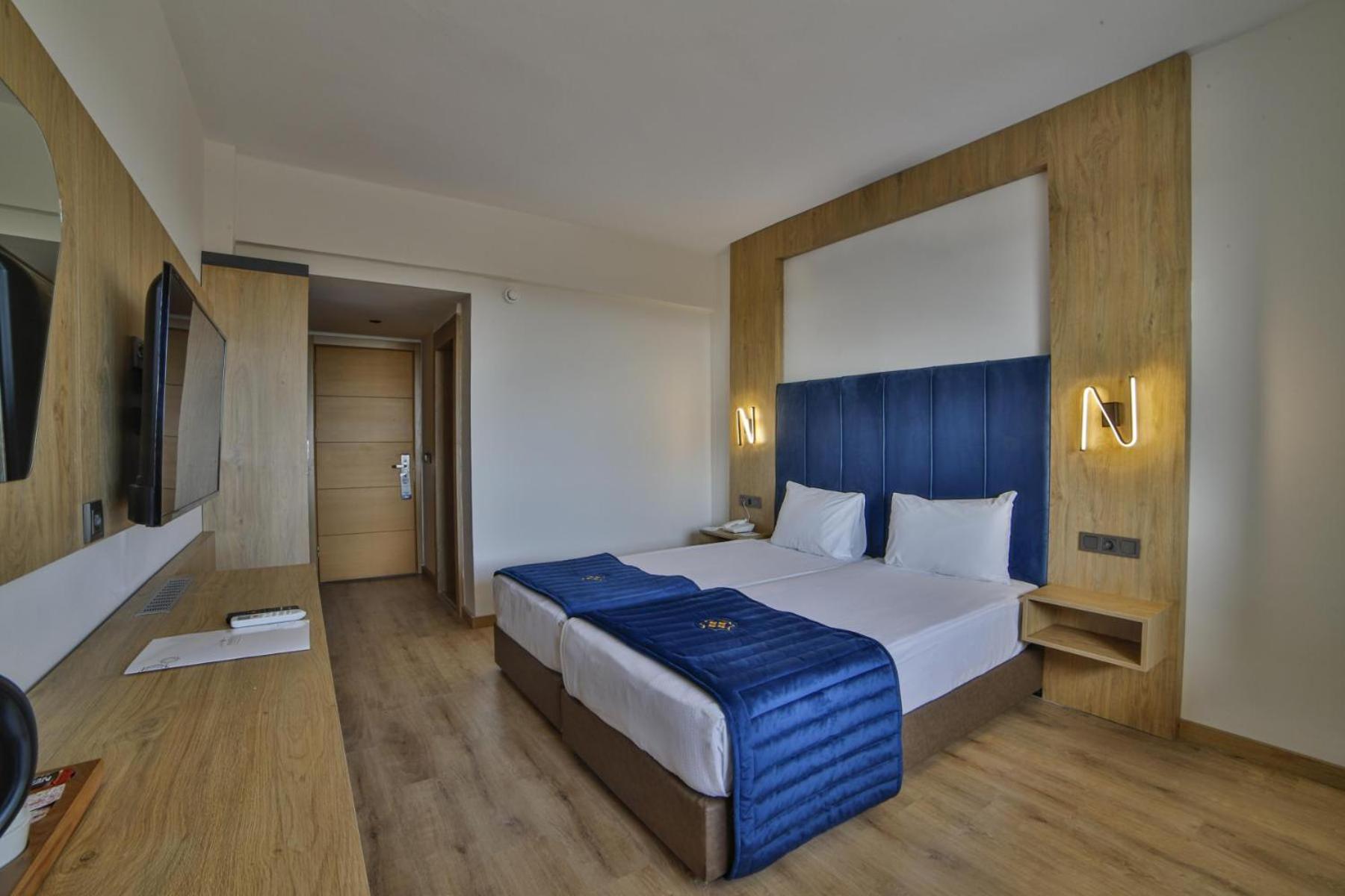 غرفة بسرير مزدوج أو سريرين منفصلين بإطلالة، Nashira City Resort Hotel 2/6