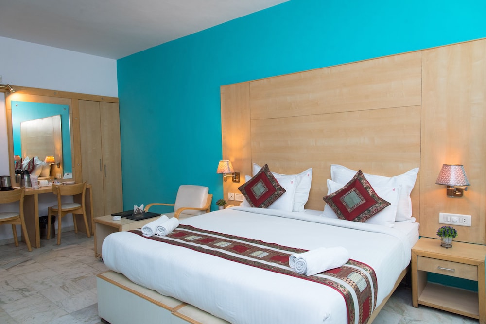 HOTEL GORBANDH 15/48