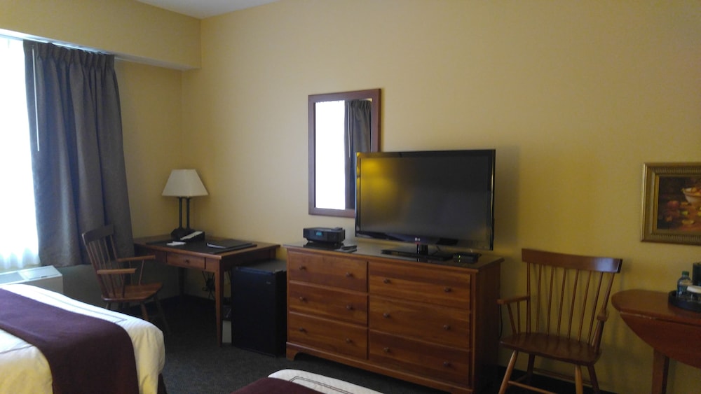 Warren Conference Center and Inn 41/59
