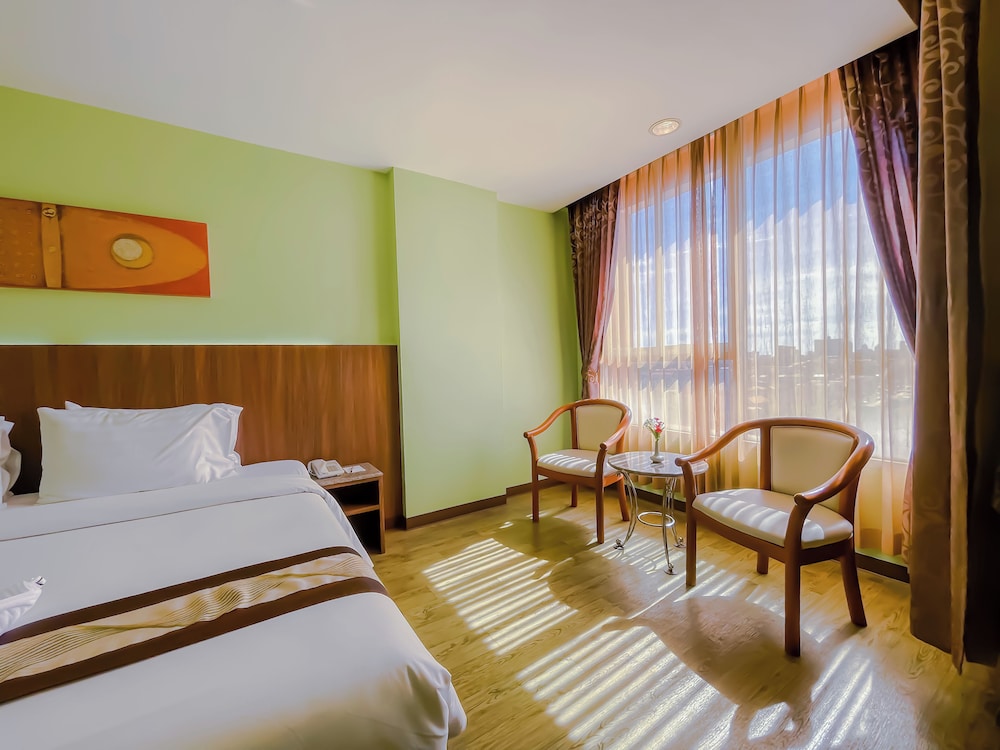 SUPERIOR, DOUBLE BED