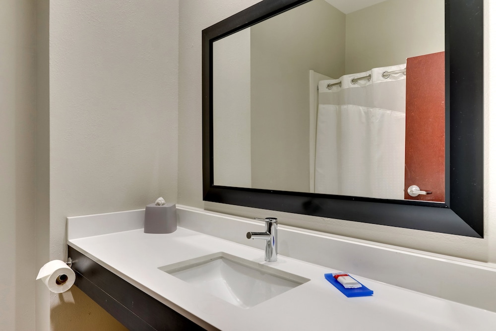 Holiday Inn Express Suites Ardmore An Ihg Hotel 54/55