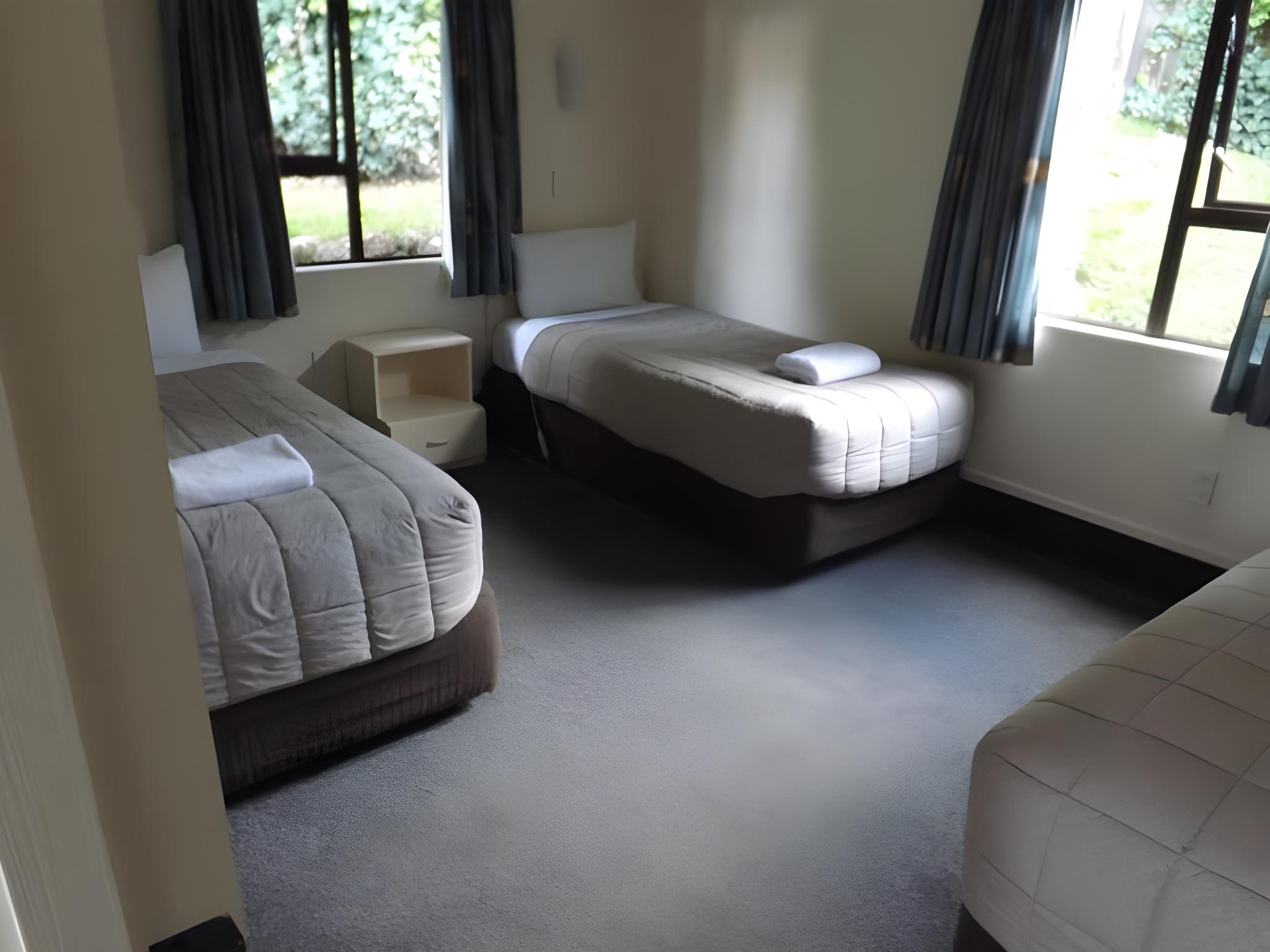 2 Bedrooms