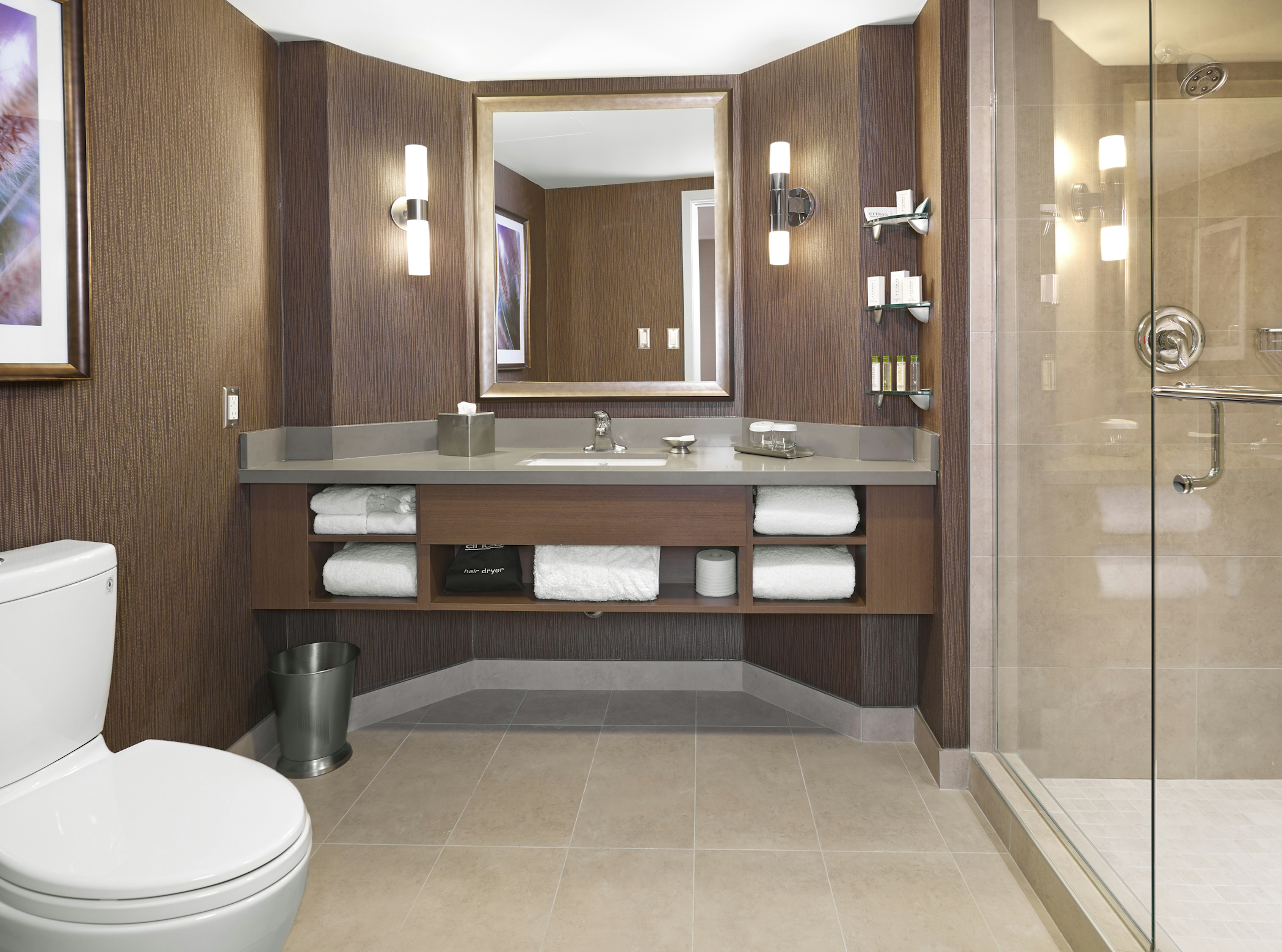 Doubletree By Hilton Hotel West Edmonton 47/50