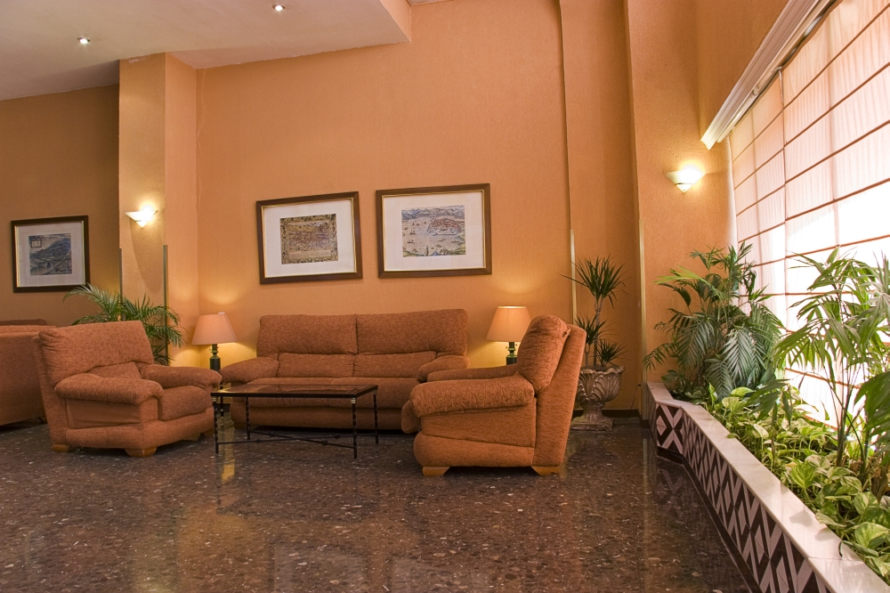Resitur Apartamentos Turisticos En Seville 34/50