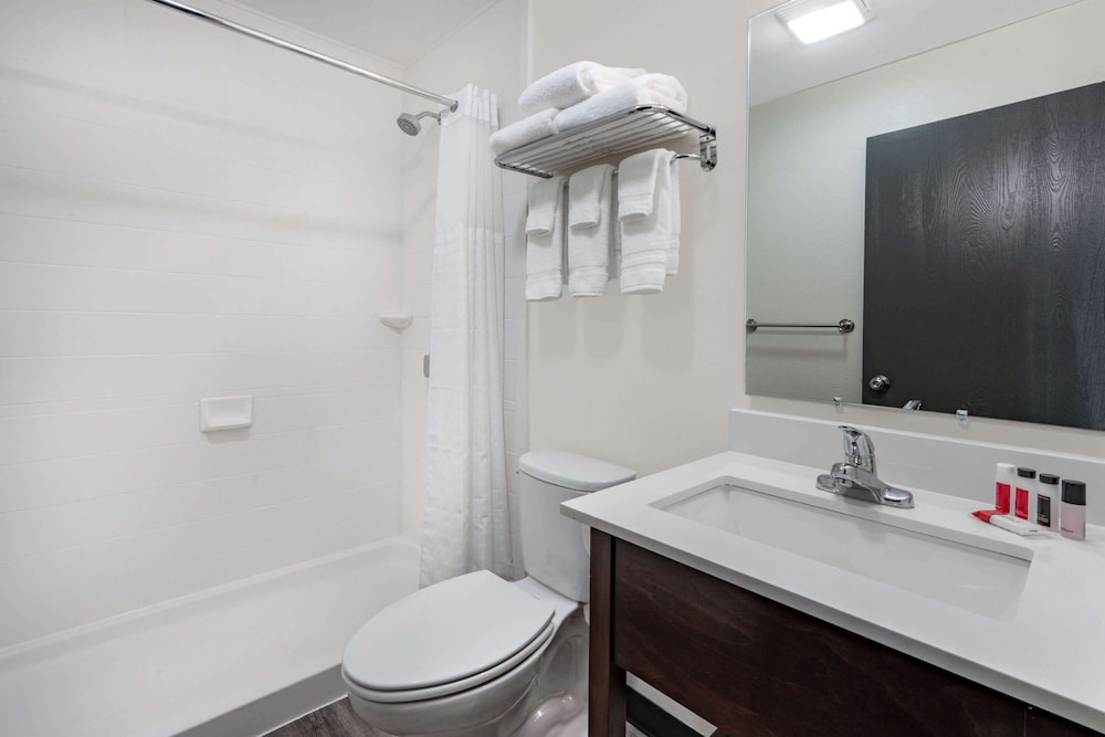 Travelodge by Wyndham Lovell/Bighorns 6/23