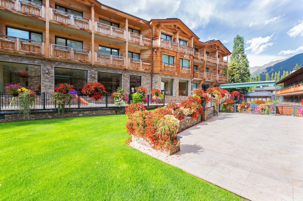 Hotel Rutllan & Spa 29/36