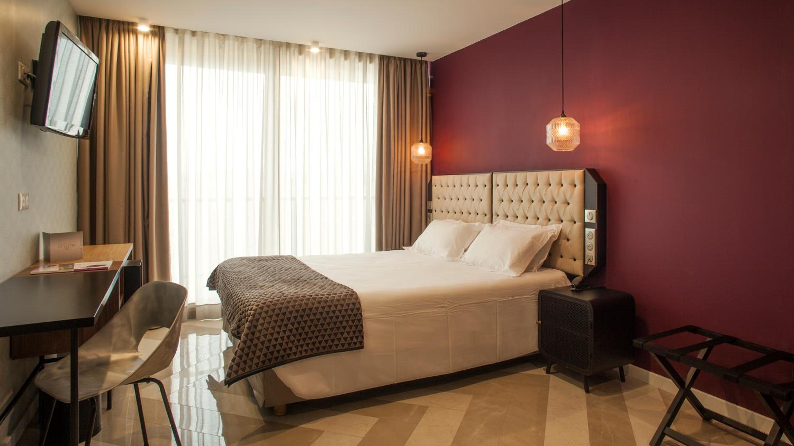 غرفة بريفيليج بإطلالة على البحر بشرفة، La Pietra Hotel Restaurant 5/10