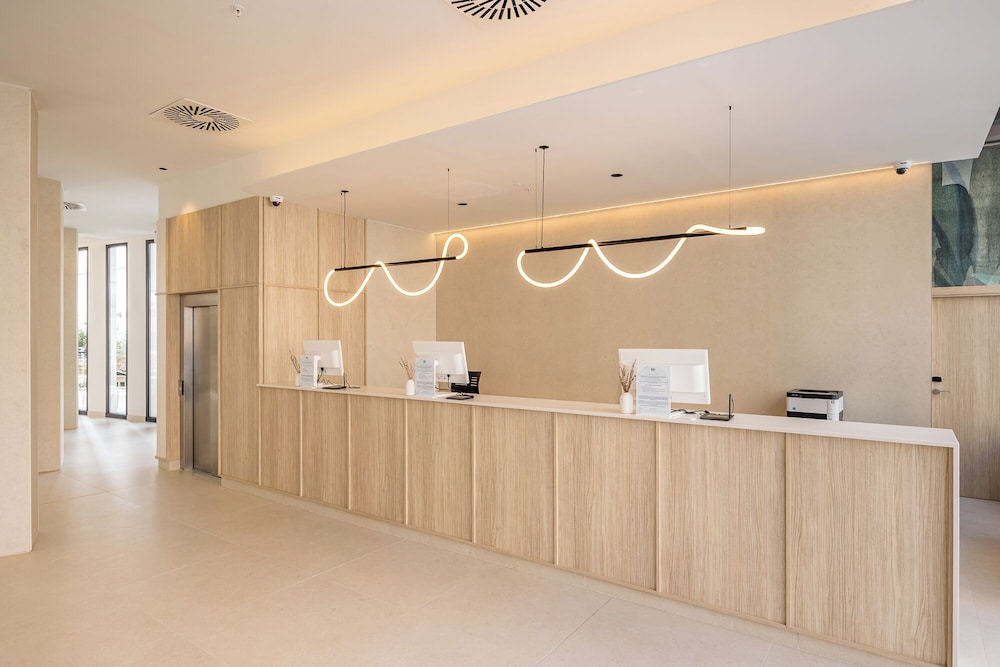Hotel RH Arena 6/50