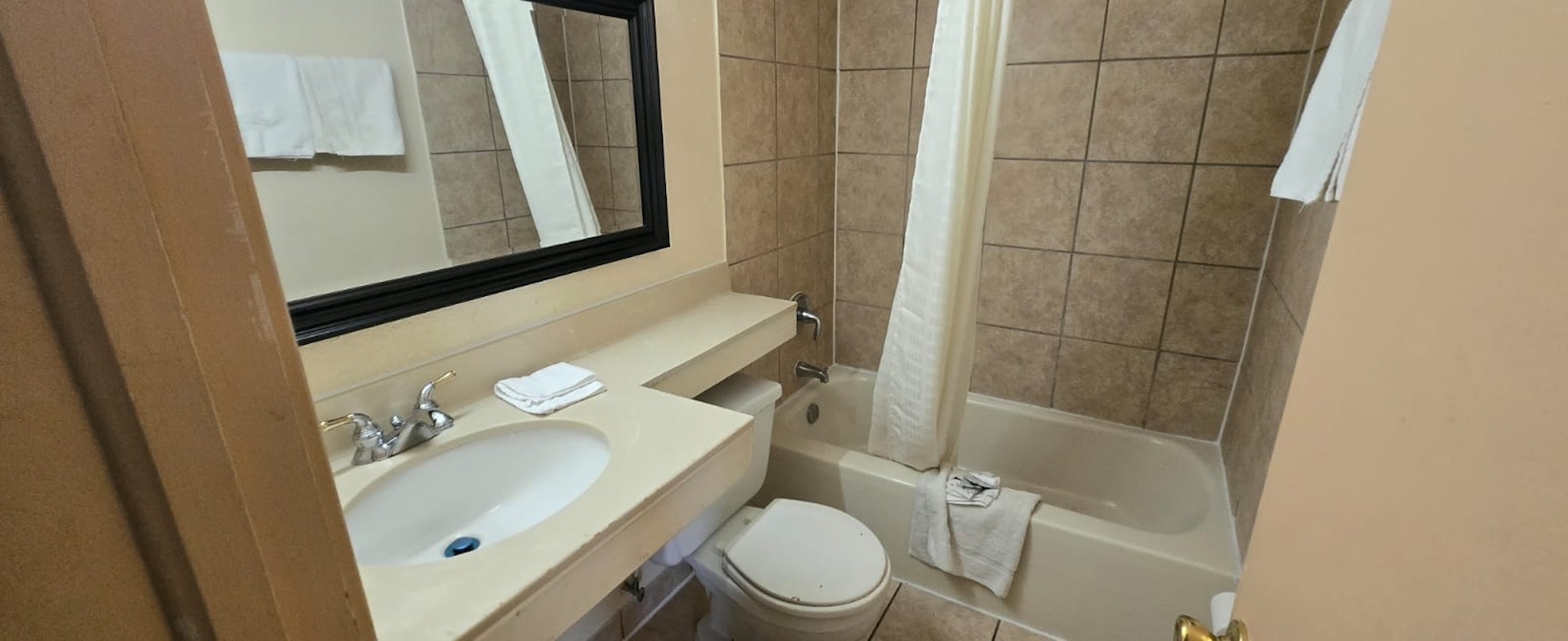 Lion Inn Albemarle By Hotel O Near US 52 36/37