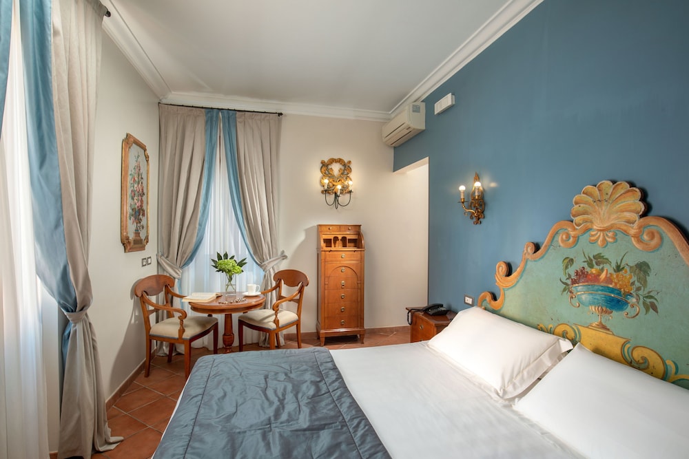 SUPERIOR, DOUBLE BED
