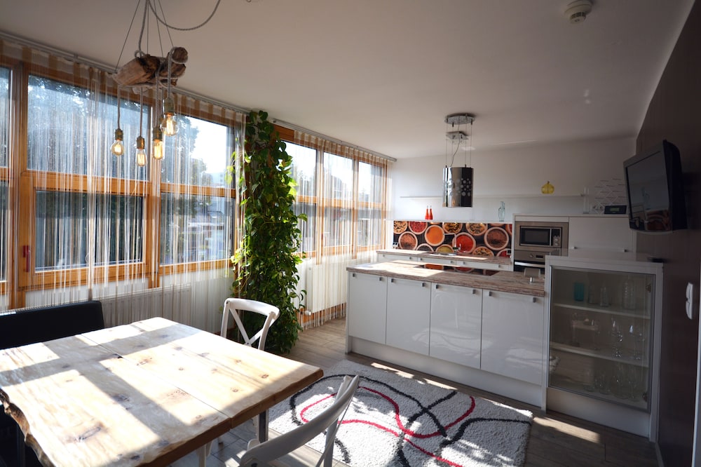 PARKHOTEL BRUNAUER 48/56