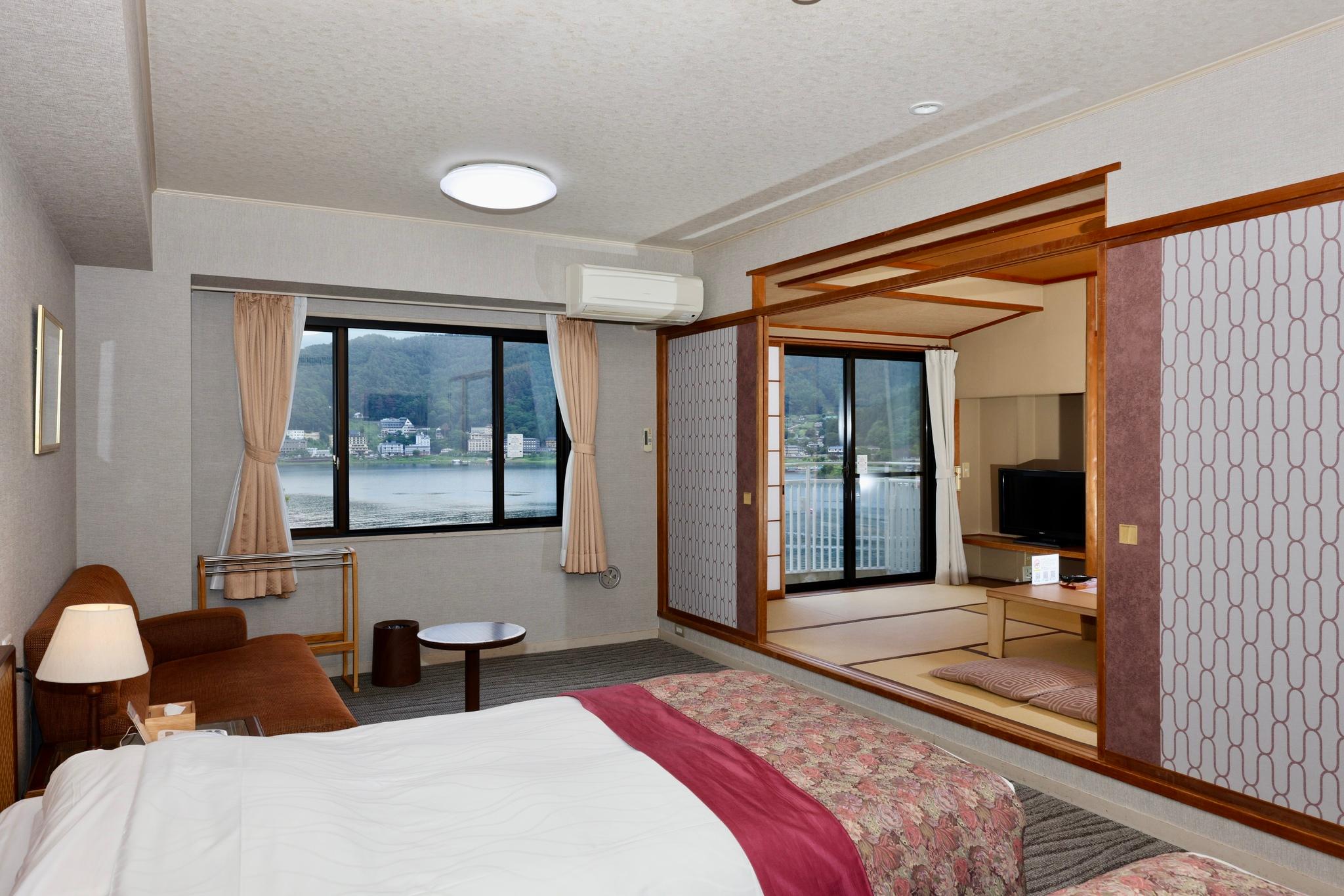 Japanese Western, Superior, Lake View, Tatami, East Wing