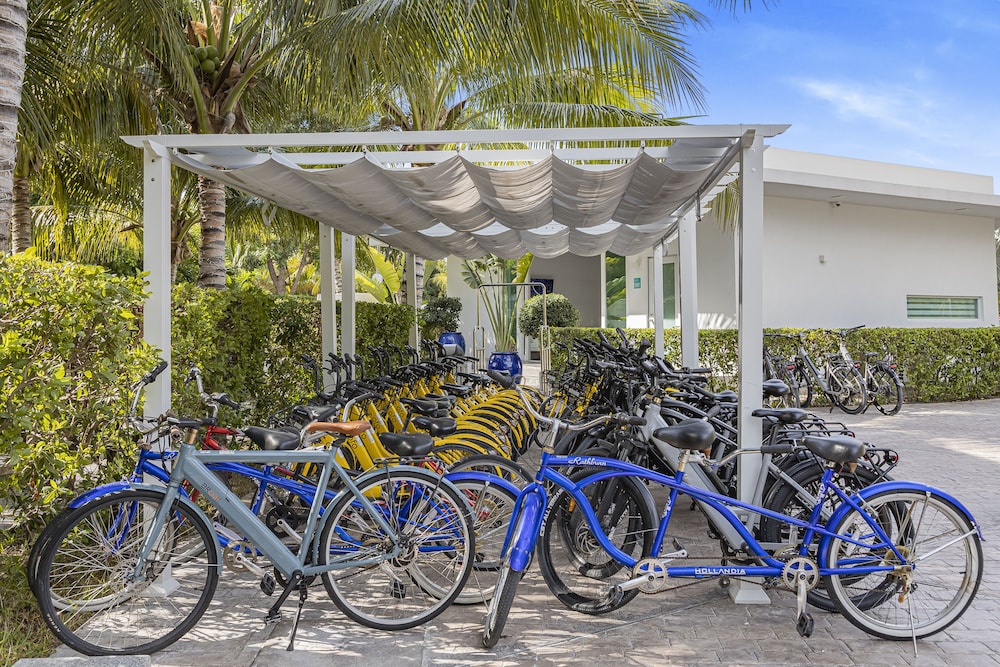 The Oasis At Grace Bay 24/50