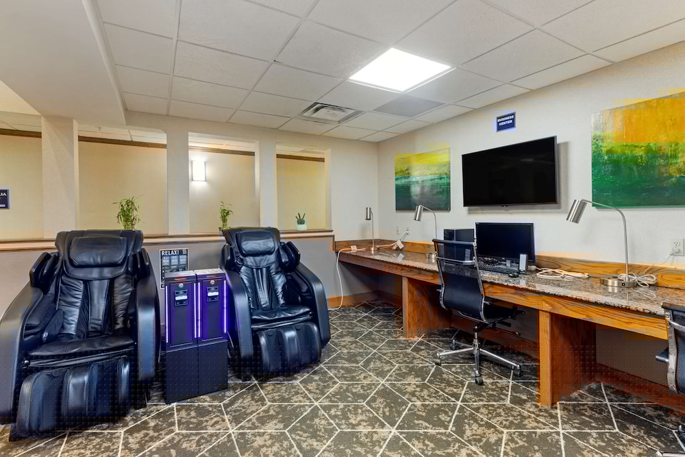 Best Western Seminole Inn & Suites 32/36