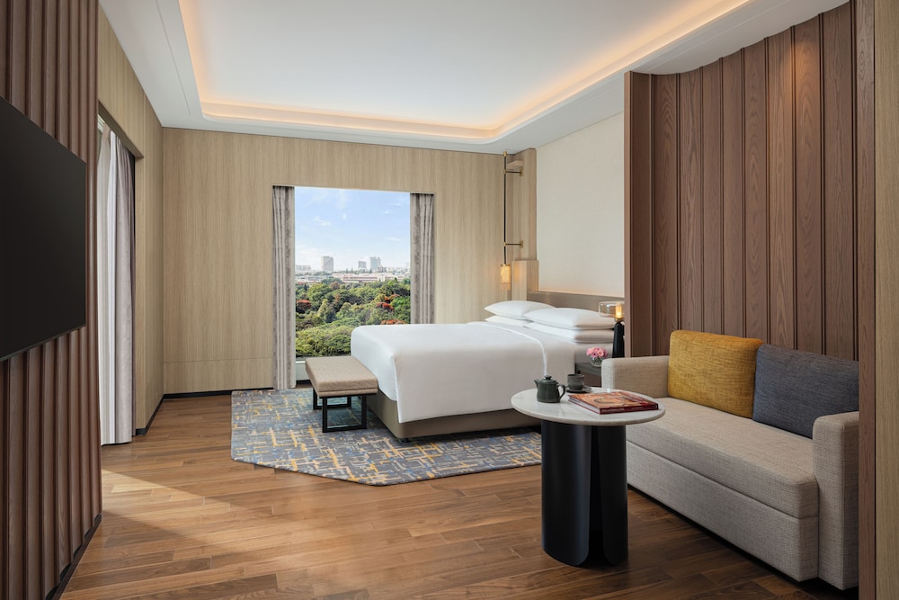 Oakwood Premier Prestige Ub City Bangaluru 31/55