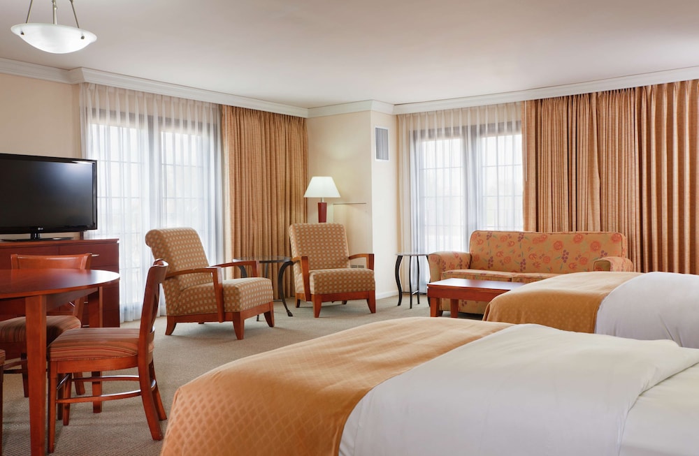 Doubletree By Hilton Austin 15/60