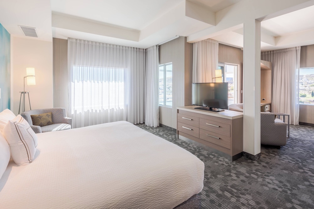 Room at Courtyard by Marriott Chihuahua, CHIHUAHUA