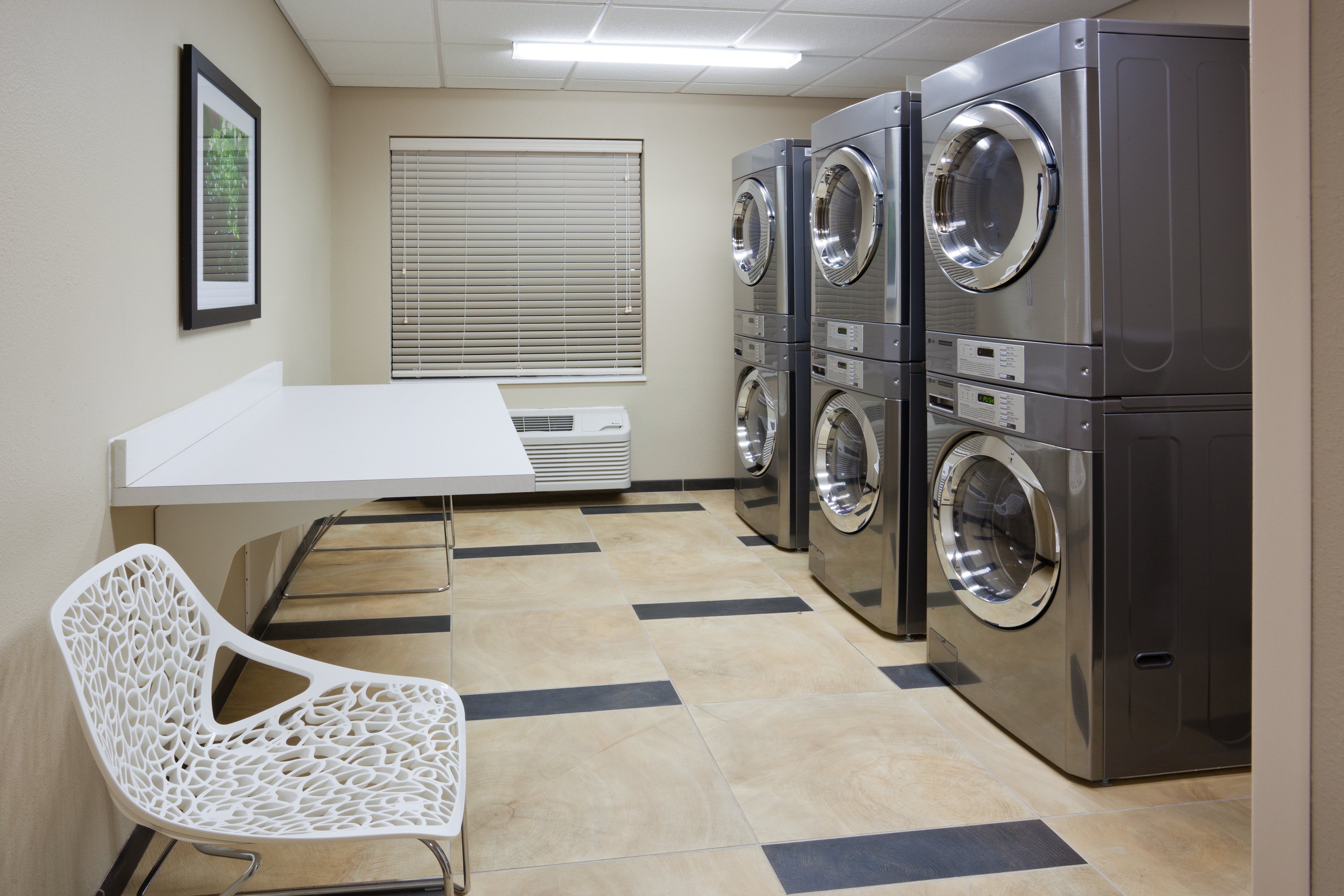 Candlewood Suites Dickinson Nd 13/19