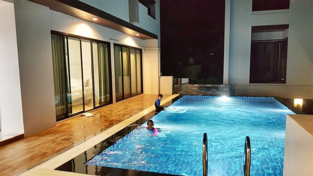 Luxsna Residence 47/63