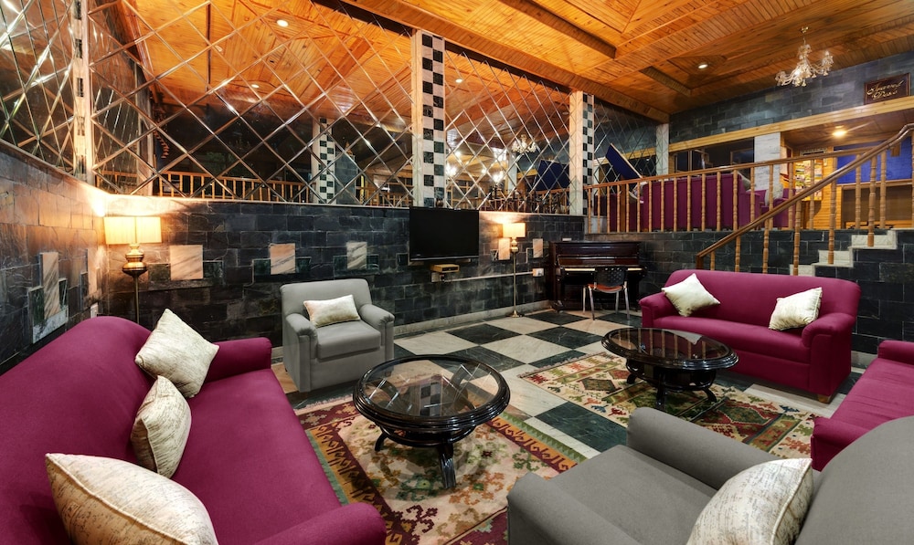 The Manali Inn 49/74