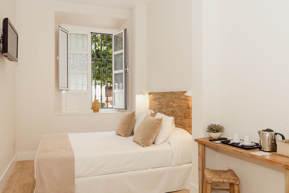 Hotel Boutique Elvira Plaza 27/72