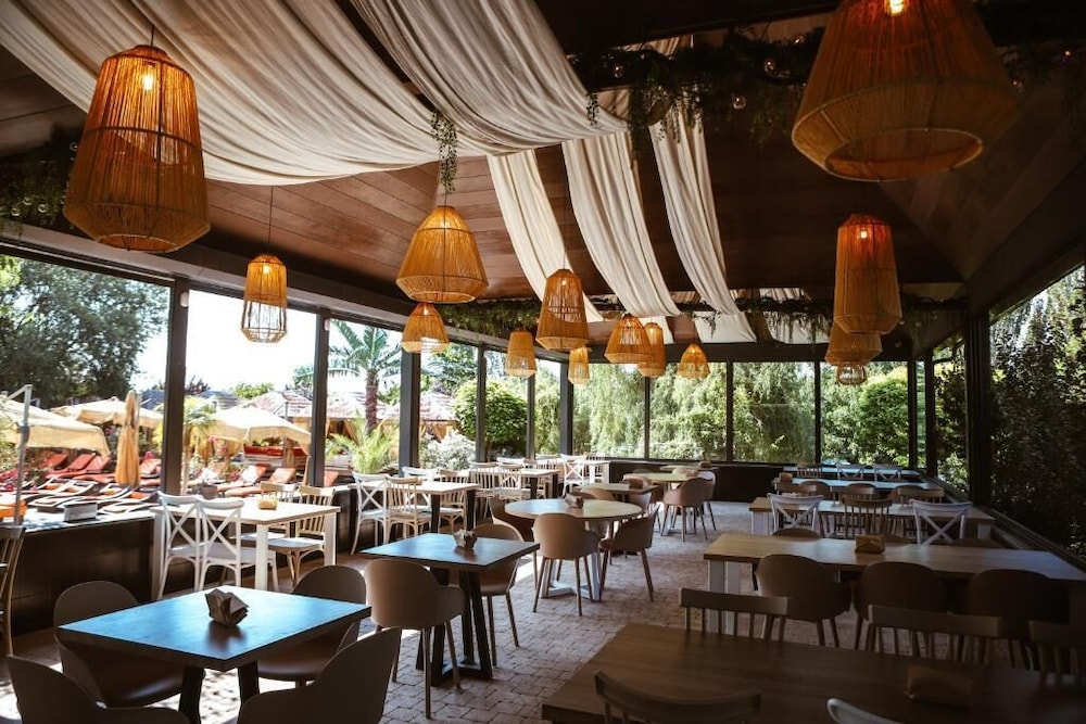 Cross Resort Yerevan 35/50