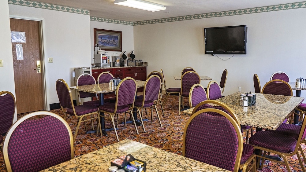 FairBridge Inn Express 44/51